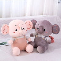 elephant-en-peluche-rose-et-gris