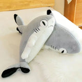 peluche-requin-pointe-noire